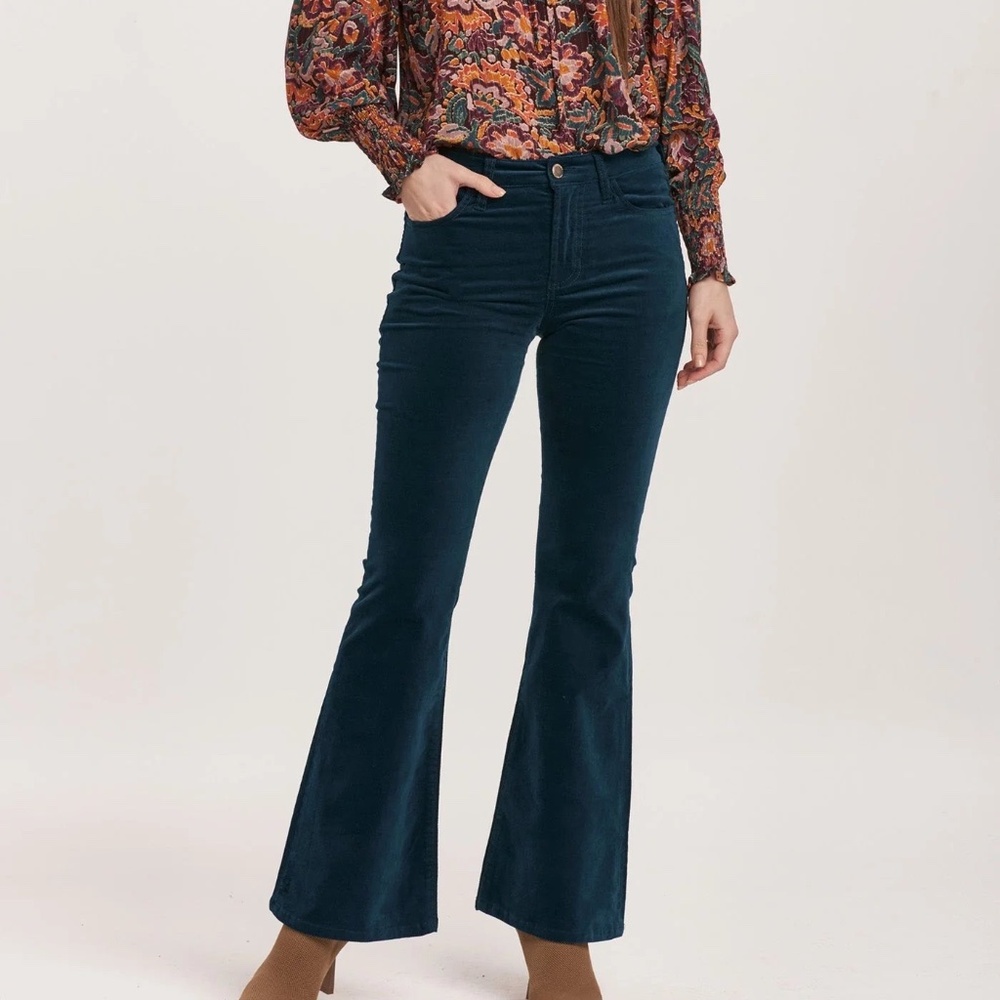 ROSA MID RISE FULL INSEAM FLARE PANTS TEAL VELVETEEN